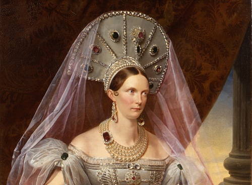 Лекция «Корона, диадема, кокошник — истории власти и красоты»